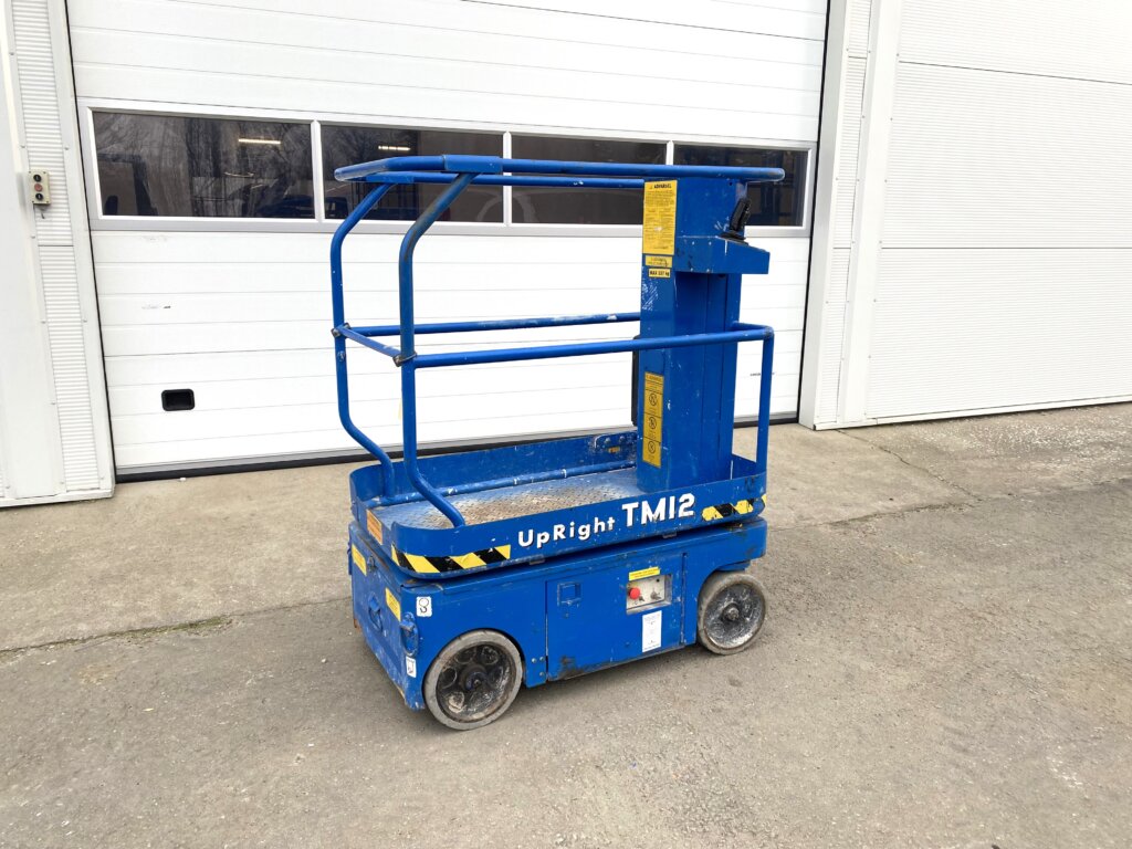 Upright tm12