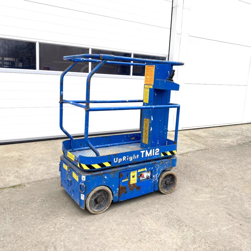 Upright tm12