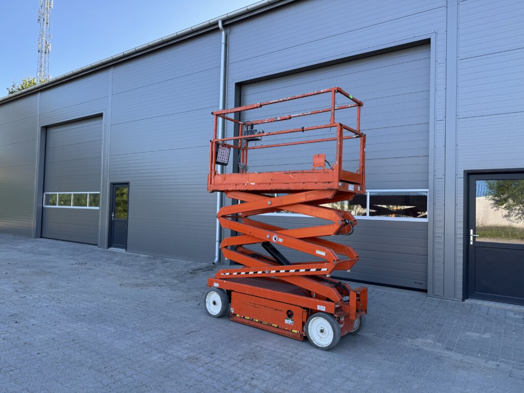 Skyjack sj3220