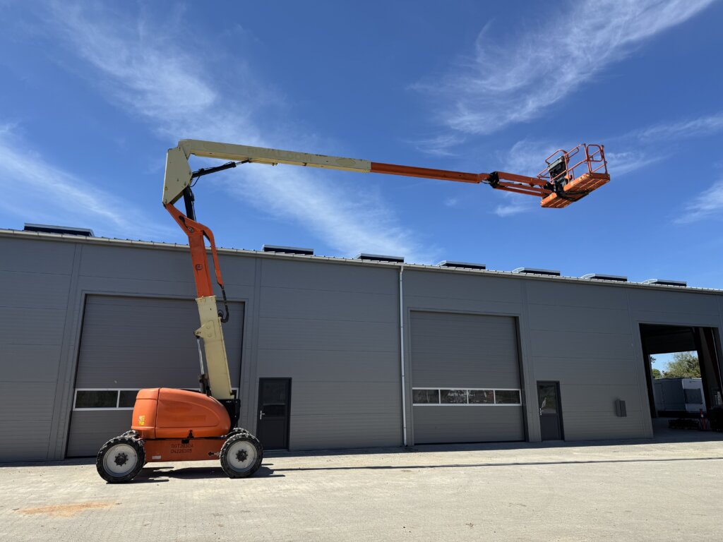 JLG 600aj